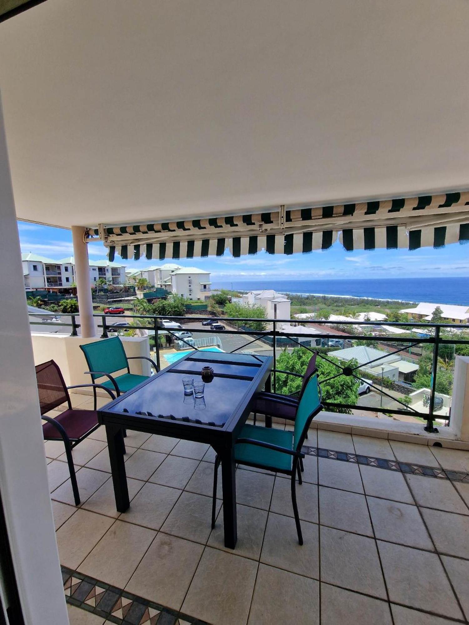 Appartement Villa Sur Le Toit, Vue Mer แซ็งต์-จีลส์-เลส์-แบ็งส์ ภายนอก รูปภาพ